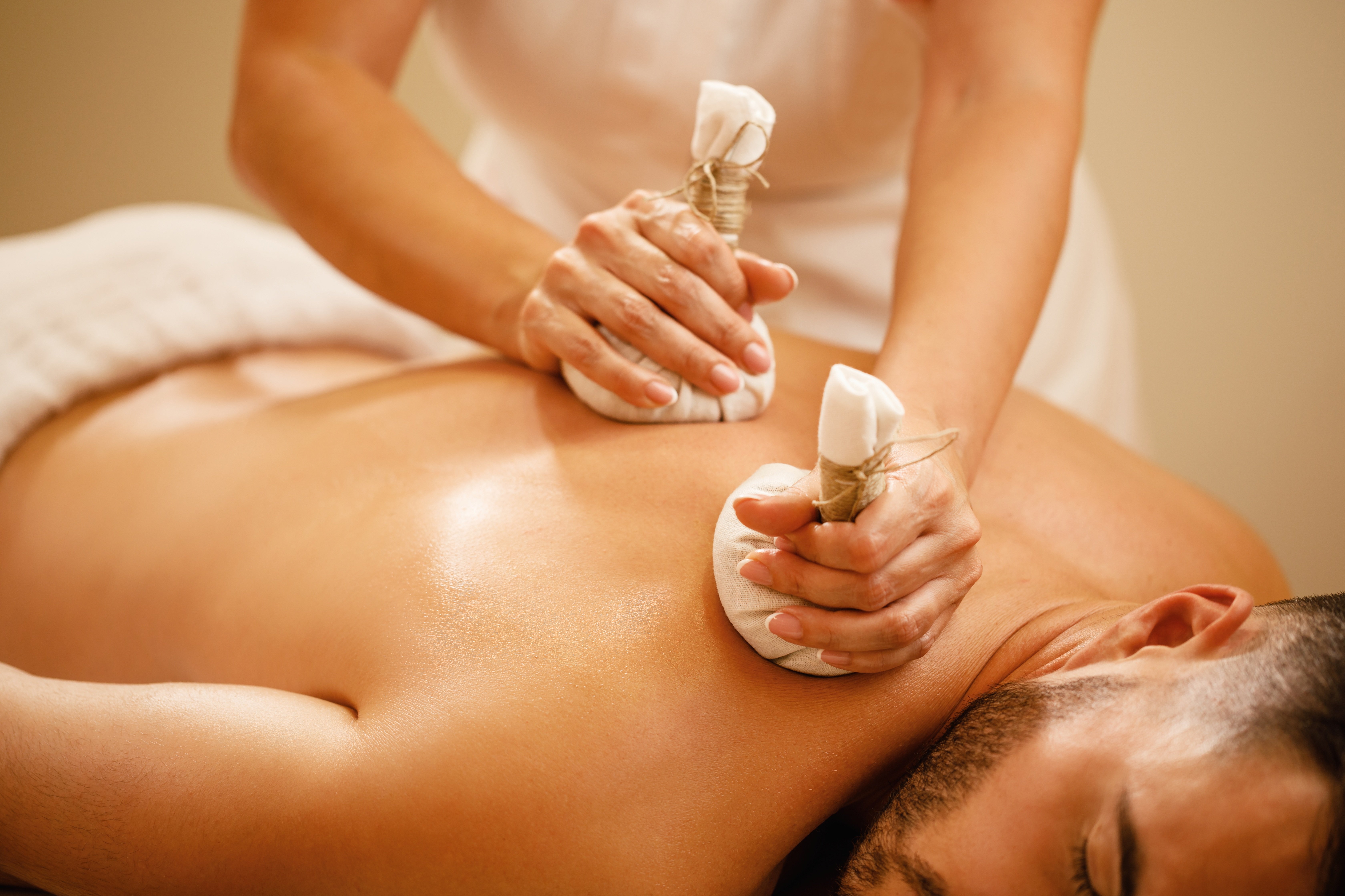Abhyanga therapy - full body warm oil massage for cellular rejuvenation, stress relief and lymphatic health